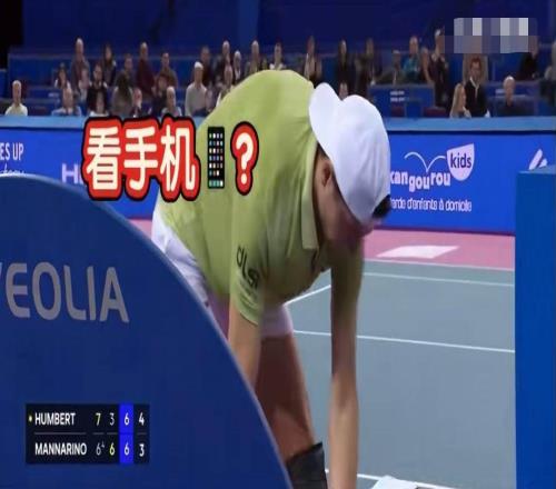 安貝爾搶七看手機遭逆轉被質疑打假球，小威教練力挺女網打五盤！