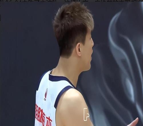 CBA一夜!2夺冠热门爆冷1队19连败郭艾伦爆发辽宁队惨败附积分榜