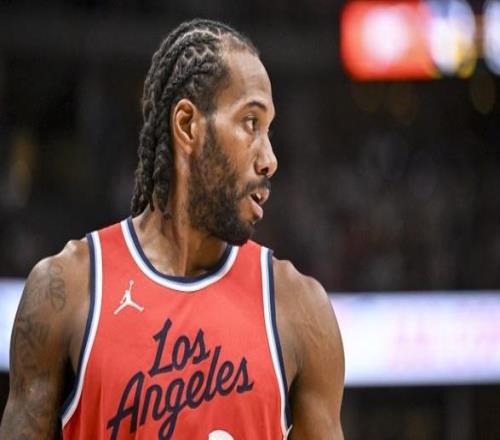 惹眾怒：NBA多隊要求聯盟懲罰快船，一細節顯示小卡的確很有心機