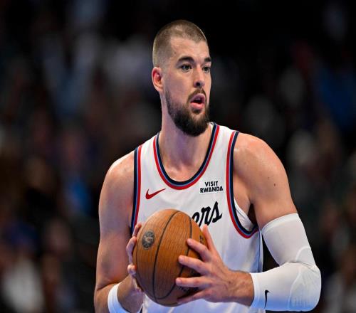 祖巴茨效应:一笔“小交易”如何悄然重塑两队轮换!