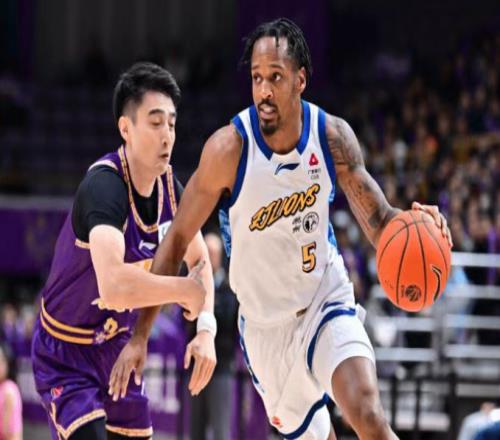 CBA最新積分榜：廣廈7連勝，北控慘敗23分，廣東11998吉林排第2