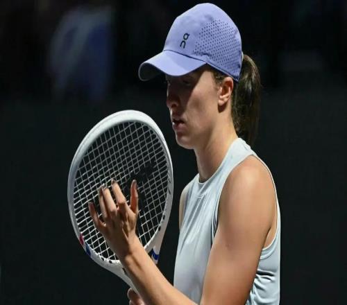 斯瓦泰克输生死战出局成最悲情姑娘,压力娃被称是最开心输球女郎