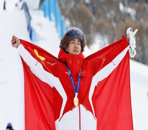 蘇翊鳴和徐夢桃不一樣的奪冠曆程一樣的未來目標