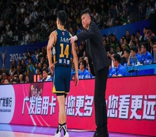 节俭！广东大将买二手车代步球迷调侃真会过日子