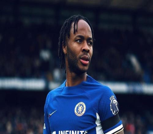 天空:斯特林并未将下家局限在伦敦,他愿意在任何地方踢球