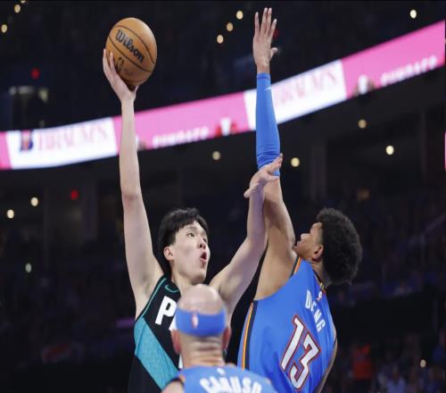 天天被键盘侠网暴杨瀚森的处境一人最懂,小崔7个字送给小杨