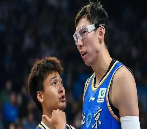 CBA排行榜更新:沪粤厦前3,广东冲榜首辽篮第10,四川12连败