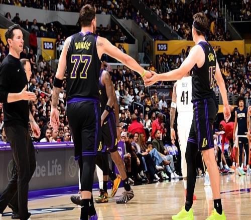 末节总算是回暖了,但湖人后场大将也需要提升自己的状态稳定性