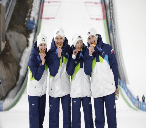 米蘭冬奧會圓滿閉幕匹克實力“軍團”亮眼戰績閃耀米蘭