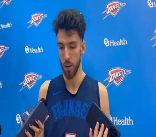 切特:NBA每年都让各队指定一场比赛在主场打,雷霆一直选跨年夜