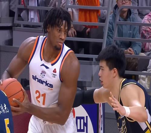 不是奎因!广东队首个被裁外援曝光,杜锋钦点之人将离队