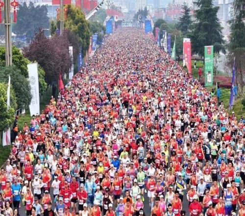 新華社評馬拉松“2.0時代”：減量，是為了提質(zhì)！