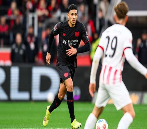 官方:药厂中场费尔南德斯左膝受伤,预计缺席78周