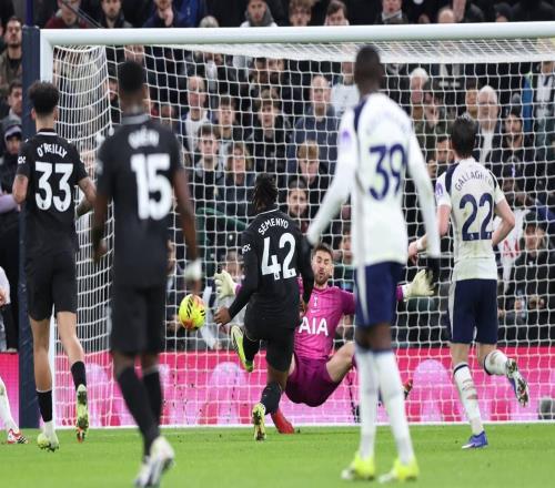 效率爆棚,加盟曼城后塞门约5场比赛直接参与5球