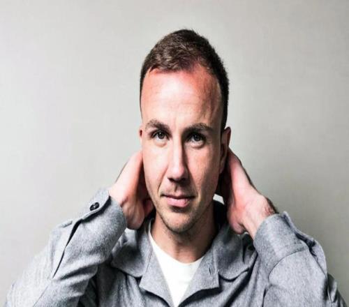 激情归于平淡,昔日金童想做个好人