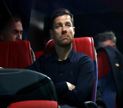 如釋重負(fù)：阿隆索下課，皇馬再現(xiàn)當(dāng)機(jī)立斷的時刻