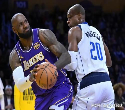 NBA最新排名出爐！衛冕冠軍大爆冷，湖人重回第五，聯盟第一易主