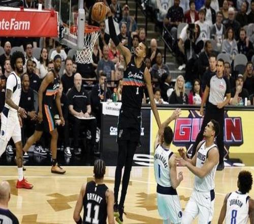 文班40+13弗拉格33分馬刺賽季橫掃獨行俠