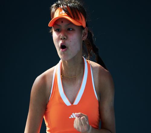 遺憾！中國女網15歲新星12止步八強：15連勝終結，已進世界前十