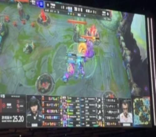 媒體人：TES打歐美就是重拳出擊全員游龍最后4打5都一波推了