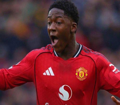 曼联为新帝星续约设定周薪上限,谈判时间已定!一弱点暴露需改进