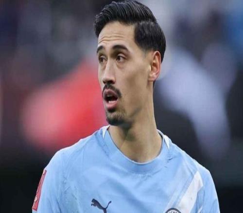 赖因德斯谈争冠:我们确实丢了一些分,但现在仍在追逐榜首