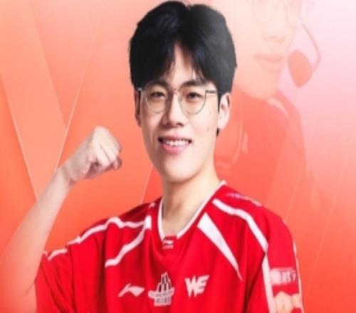 WE祝賀Erha登場LPL一周年：期待你在LPL舞台上有更好表現與成績！
