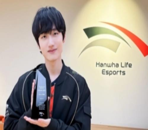 HLE官方：Peanut被選為第二位HLEUNSUNGHERO