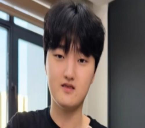 LOL官推评论Peyz加入T1:第七冠为了peyz