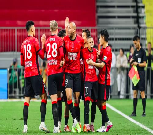 51!闪击+队长直红+逆转中超揭幕战剧情拉满:上赛季第3开门红
