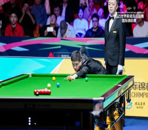 斯諾克國錦賽：丁俊暉60橫掃格雷斯，遺憾沖擊147失敗