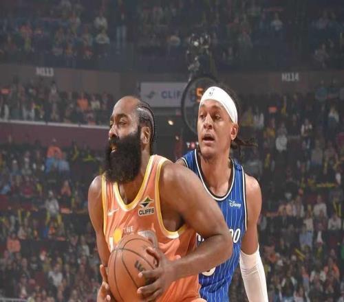 骑士三核87分制胜:米切尔42分连中关键球哈登控局莫布利8中8