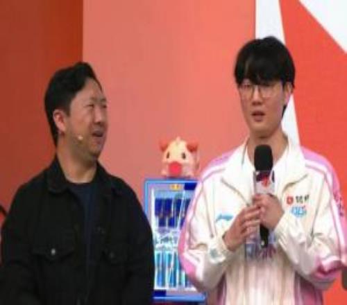 非常规AD英雄选择Viper：想玩的话我会跟他说“相信我吧，让我玩一次吧”