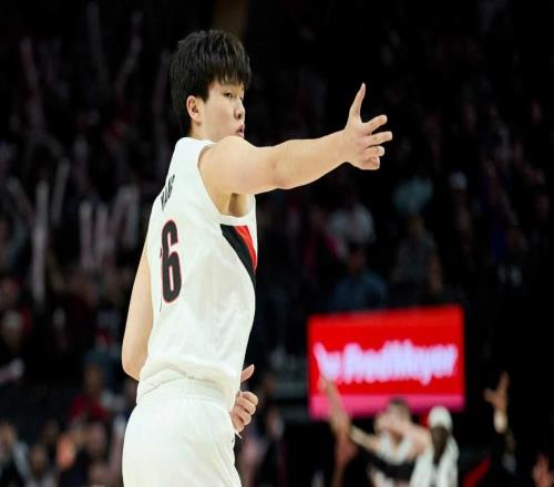 伊森补篮绝杀超时!开拓者复仇火箭阿夫迪亚41+6杨瀚森3+3+2