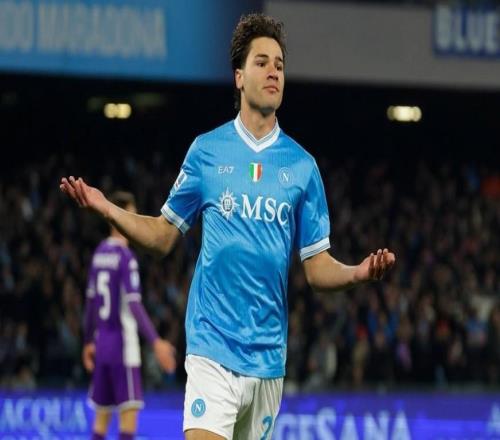 连续两场破门,那不勒斯中场韦尔加拉打进生涯意甲处子球