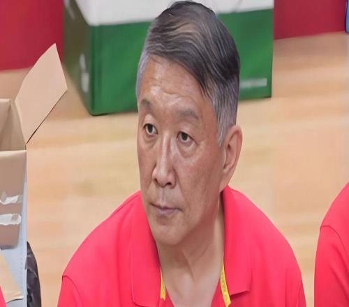 14分钟,砍17分7板!中国女篮冒出一个奇兵,宫鲁鸣收获满满