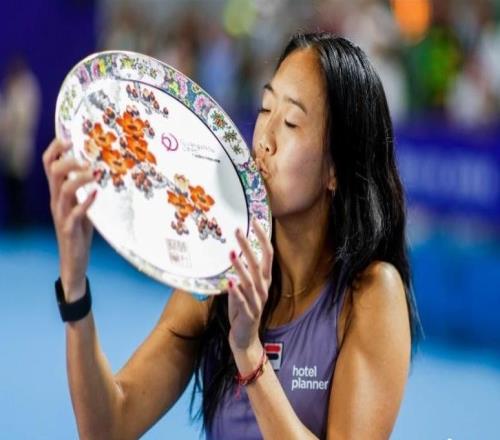 李吉妮、曾麗美皮特爾分獲2025年廣網(wǎng)單、雙打冠軍