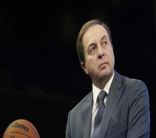 打破性別壁壘！勇士老板拉科布被視為聘請NBA首位女主帥的先驅(qū)
