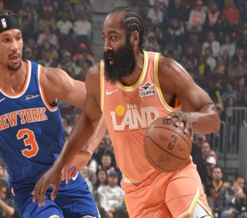 哈登20分加盟7战6胜!骑士复仇尼克斯米切尔23分艾伦19+10