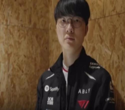 T1發布對陣DNS賽後采訪Faker：中單諾手非常有意思