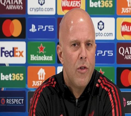 斯洛特:科纳特可以首发跑动距离少我不担心,说明控球多