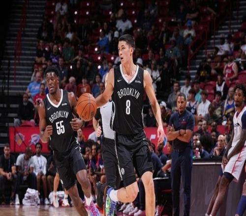 篮网有13名球员NBA经验不超过两年目前是联盟中平均年龄最小球队