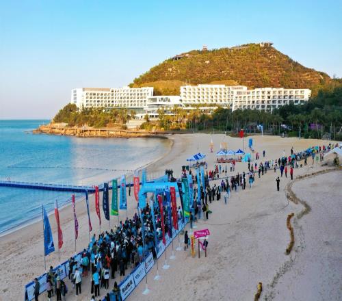 當(dāng)環(huán)島跑遇見山海美景！珠海東澳島上演“體育+文旅”新樣本