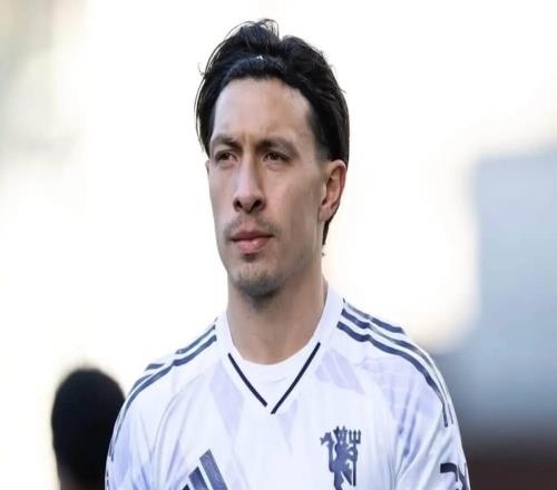 TA:利马小腿受伤无缘出战埃弗顿,曼联希望他仅缺阵一到两周