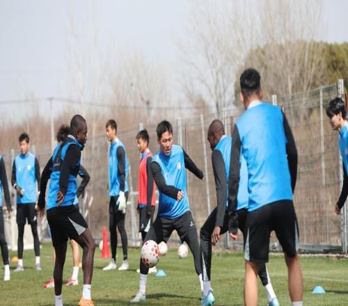 申花前5轮大连最好打!5轮若拿不到7分,司机很可能第一个下课