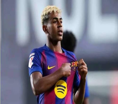 跟队：亚马尔已准备好首发，但弗里克觉得球员没训练无法首发