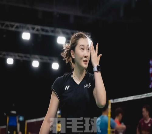 身边张雨然：在自由的年纪尝试探索人生