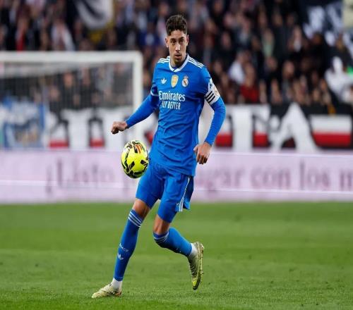 代表皇馬出戰(zhàn)338場(chǎng)比賽，巴爾韋德成隊(duì)史出場(chǎng)次數(shù)最多的烏拉圭人