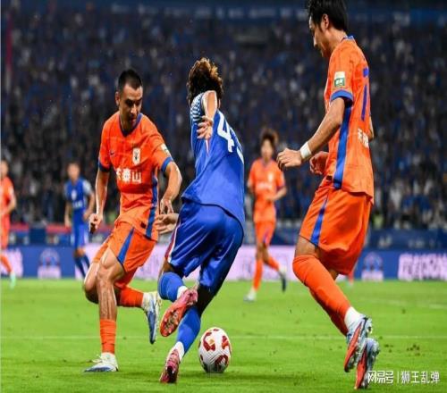 别被热身赛给骗了！山东泰山29惨败上海申花，，，，只是试错不是崩盘