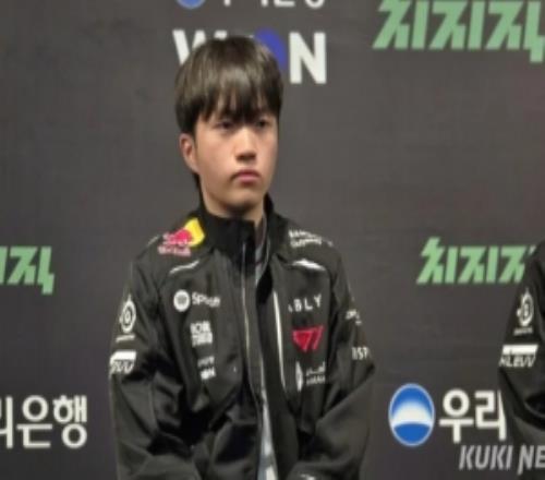 Keria：第三局同樣處於優勢，卻因為方方麵麵的不足而輸掉了比賽